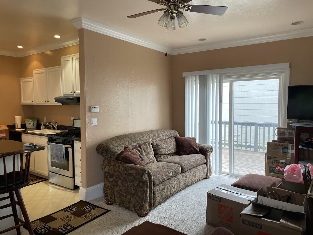1434 8th Avenue - Photo 3 of 14