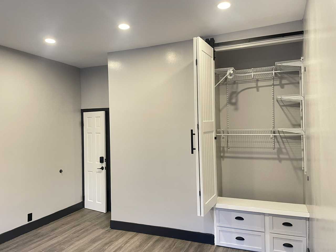 370 Miller Ave - Photo 6 of 14