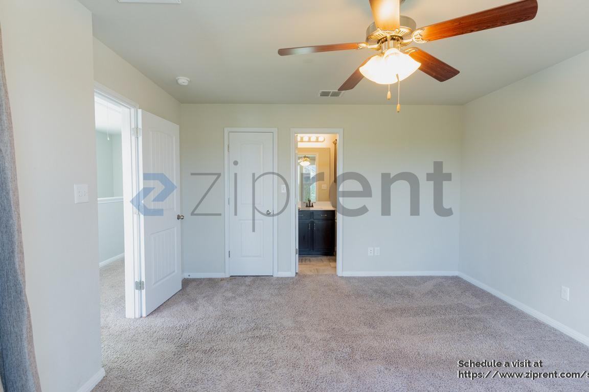 215 Friendship Oak Drive - Photo 7 of 21