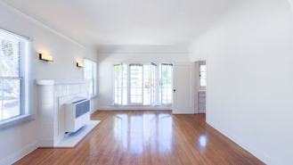649 N Irving Blvd #1-2 - Photo 1 of 1