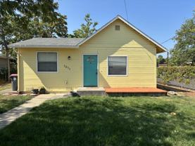 1211 Niantic St - Photo 1 of 1