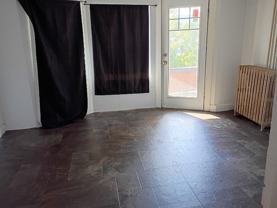 109 S Market St #2N - Photo 1 of 1