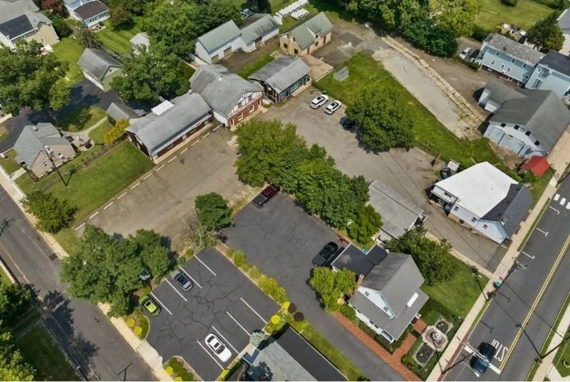 39 Mine St - Photo 5 of 20