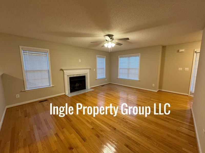 18 Shapiro Court - Photo 4 of 35