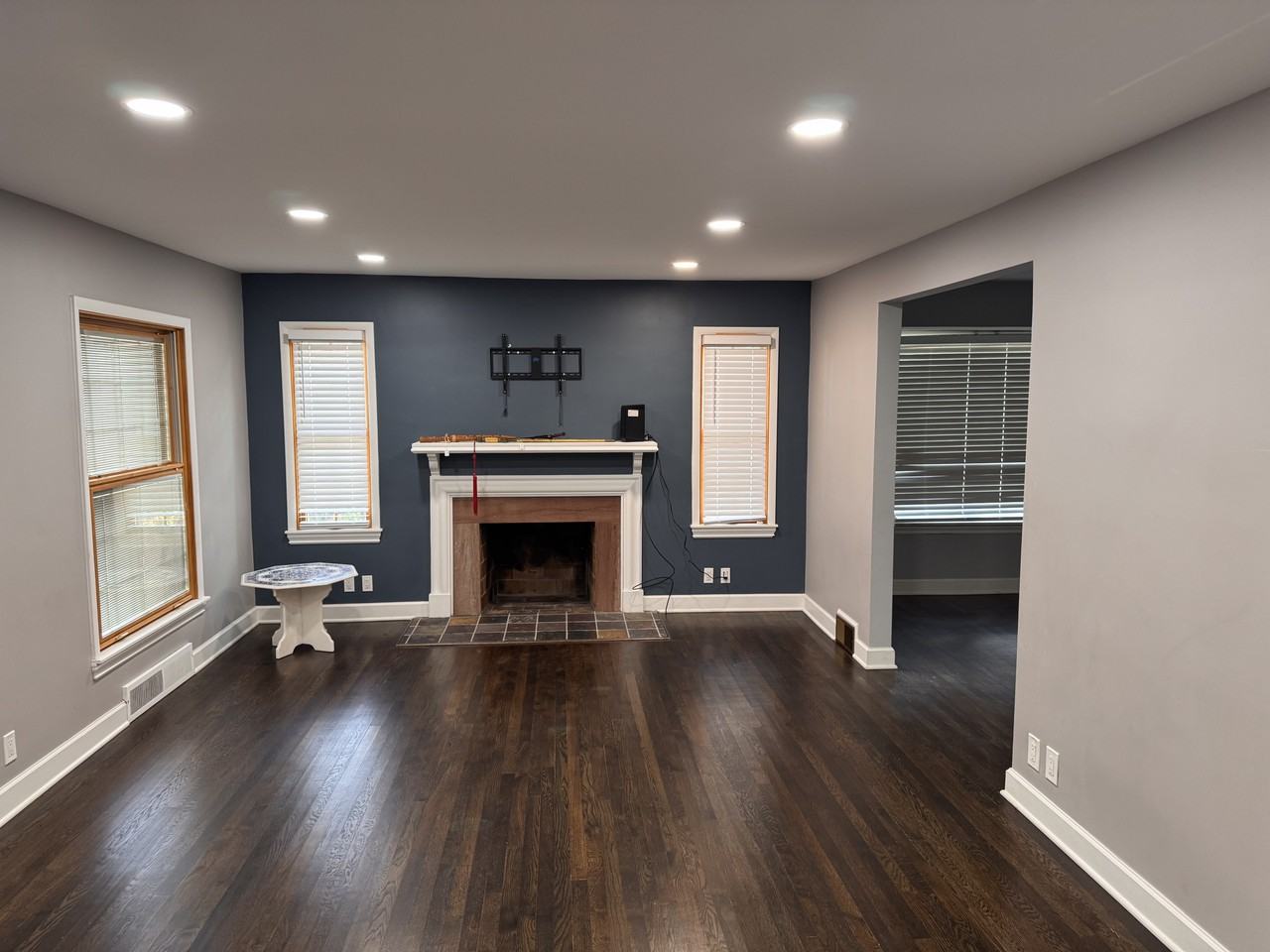 2041 Dacosta St #NA - Photo 2 of 15