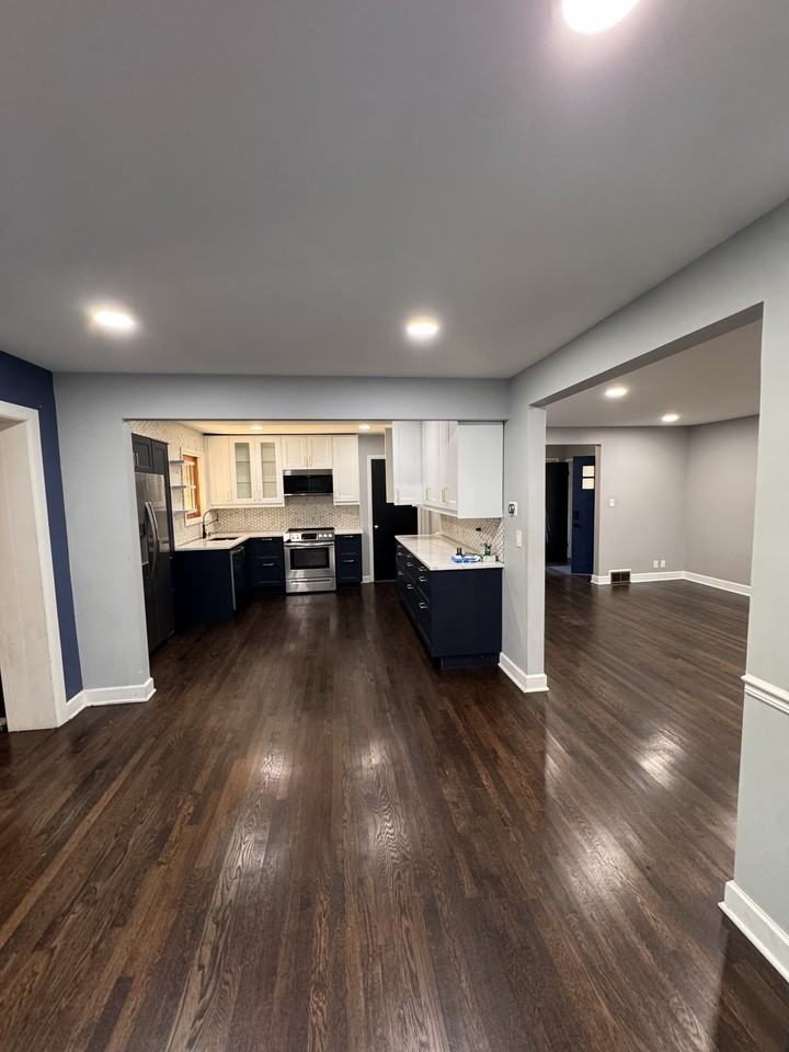 2041 Dacosta St #NA - Photo 3 of 15