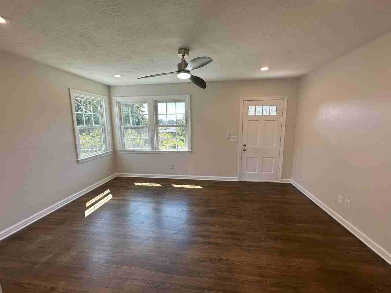 1215 Dewitt St #NA - Photo 3 of 15