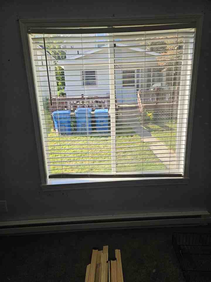 1023 Buckland Ave #NA - Photo 2 of 7