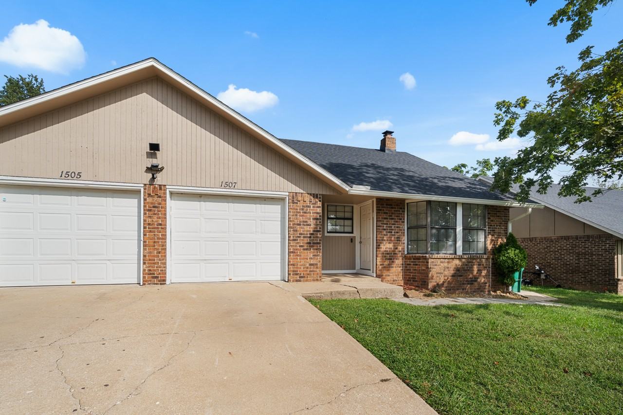 1507 S 12th St #NA - Photo 2 of 24