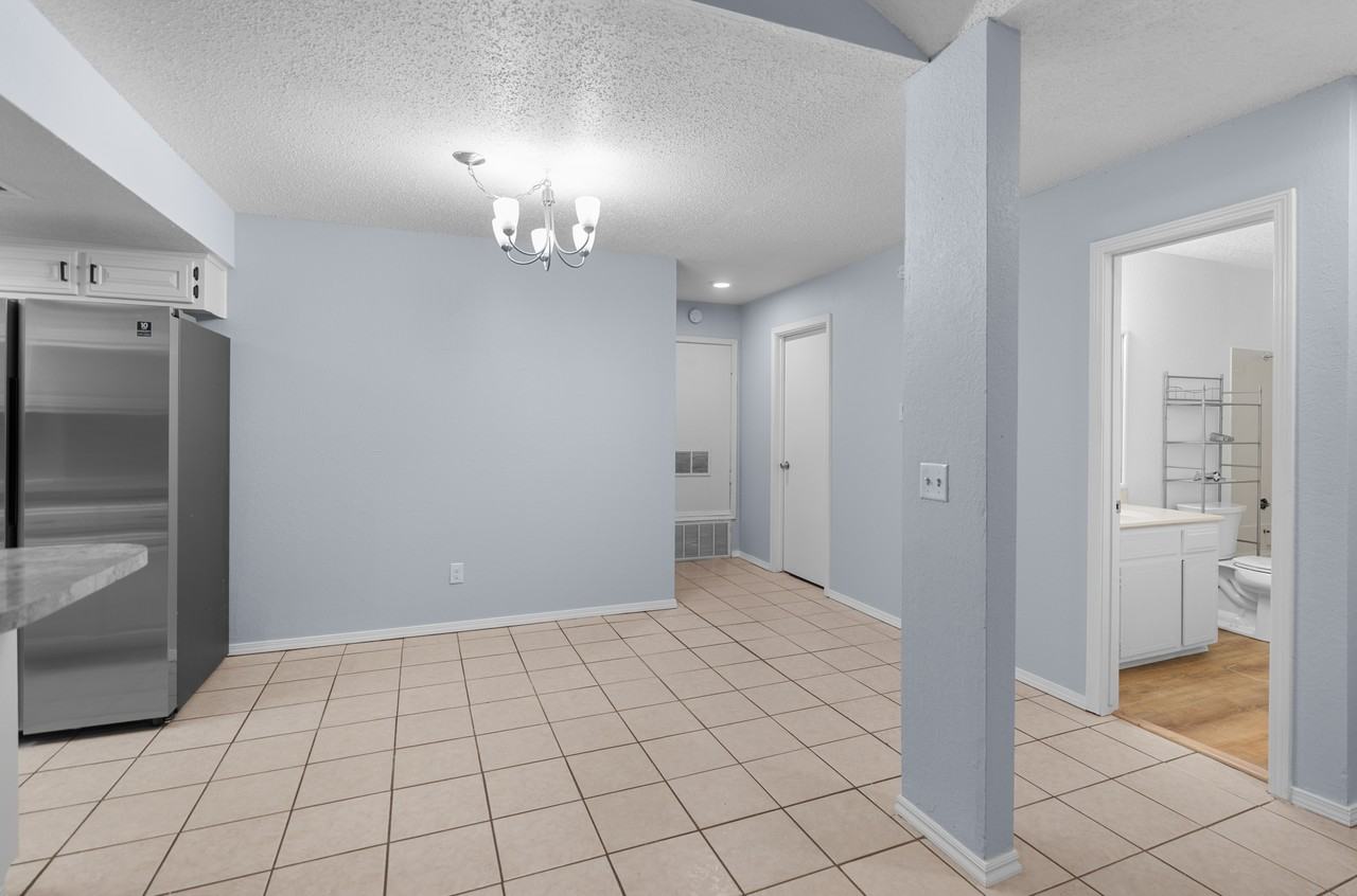 1507 S 12th St #NA - Photo 7 of 24