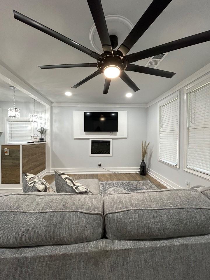 Woods Dr Nw - Photo 5 of 11