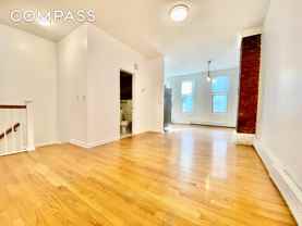 210 29th St #3 - Photo 1 of 1