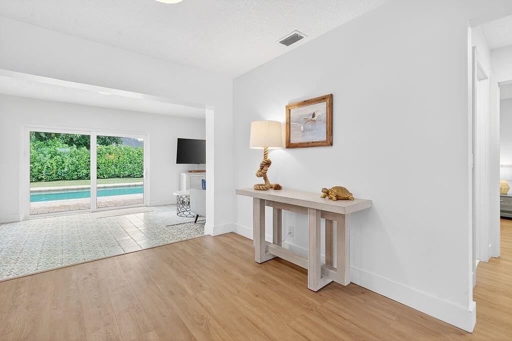 9627 Althea Way - Photo 5 of 37