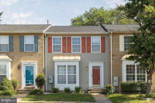 105 Chatham Sq - Photo 1 of 1