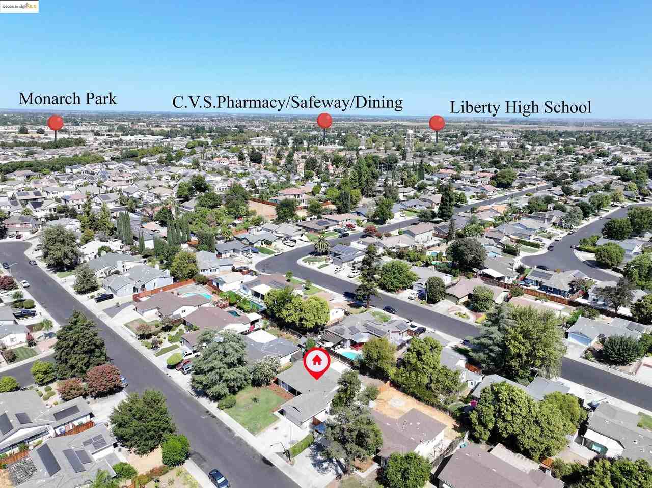 630 Heather Pl - Photo 3 of 35