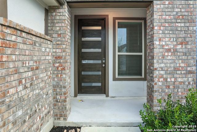 13206 Edith Gdns - Photo 4 of 24