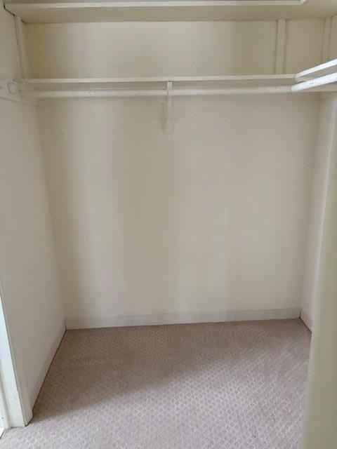 2753 Ne 28th St - Photo 6 of 9