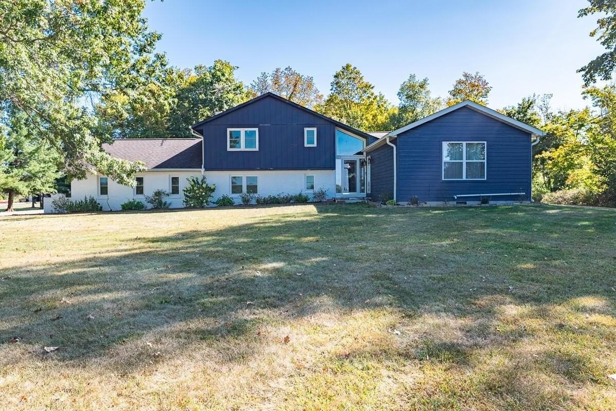 11850 Beacom Rd - Photo 2 of 50