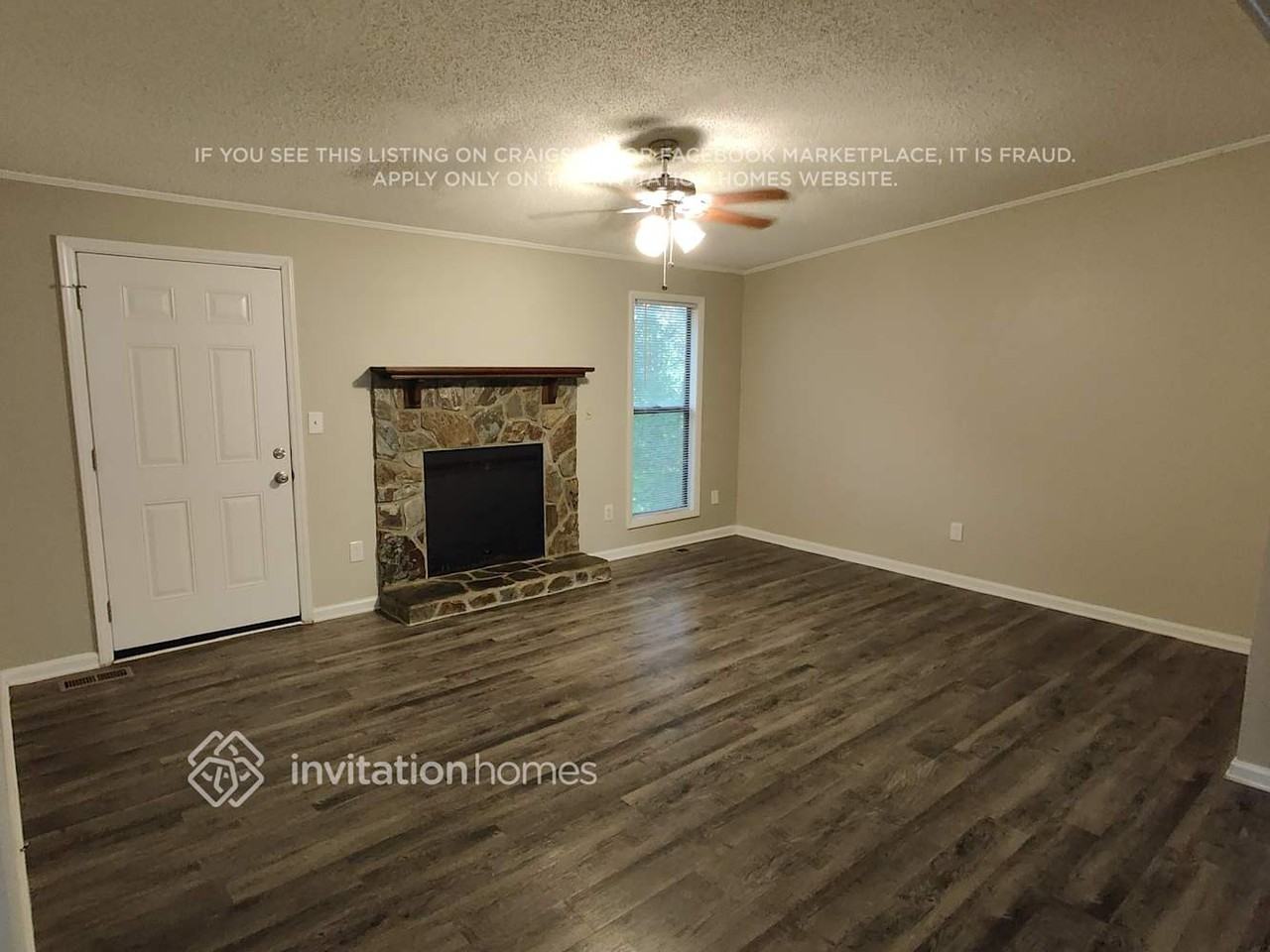 2947 Gray Feather Dr - Photo 3 of 16