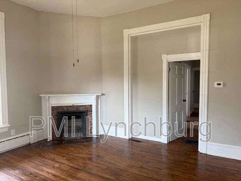 922 Floyd Street #1 - Photo 3 of 14