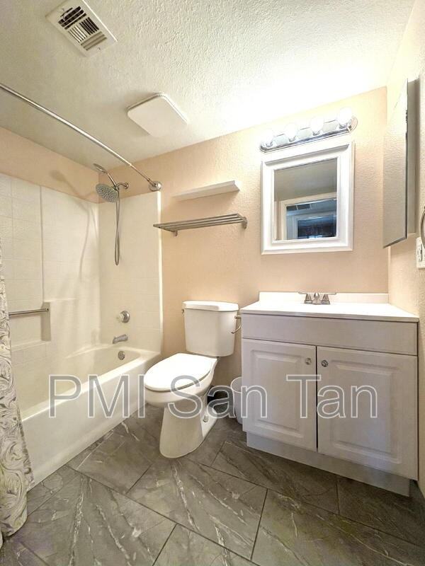 2127 E 10th St #1 - Photo 5 of 7