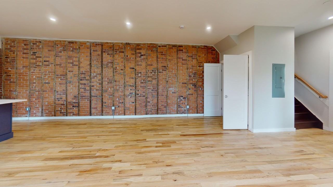 708 Orange Street - Photo 4 of 36