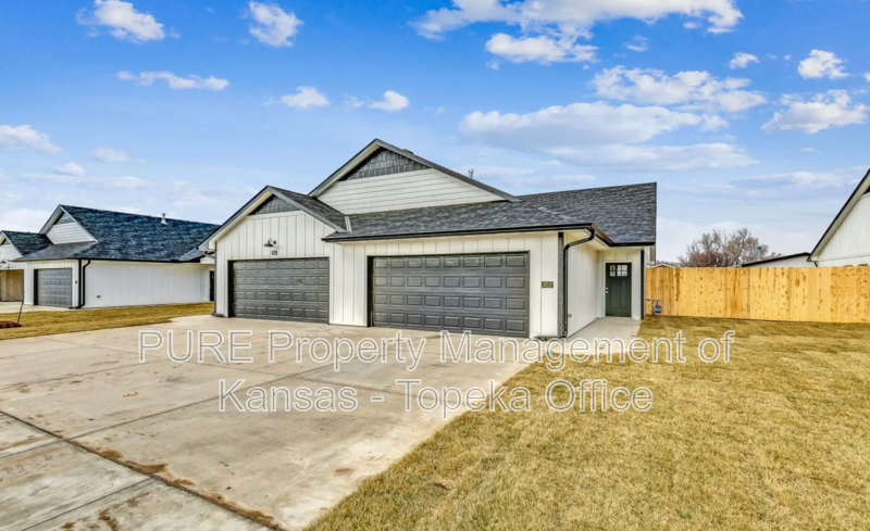 3618 W 45th St S - Photo 2 of 15