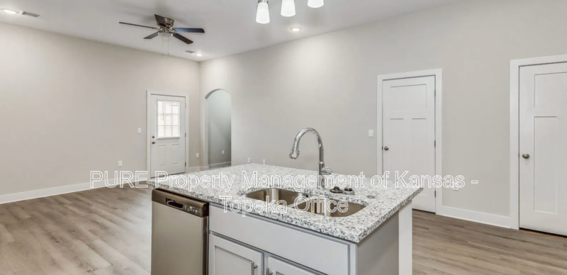 3618 W 45th St S - Photo 6 of 15