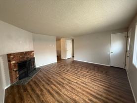 2318-2320 E Dalke Ave - Photo 1 of 1