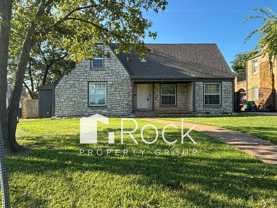 836 Ne 25th St - Photo 1 of 1