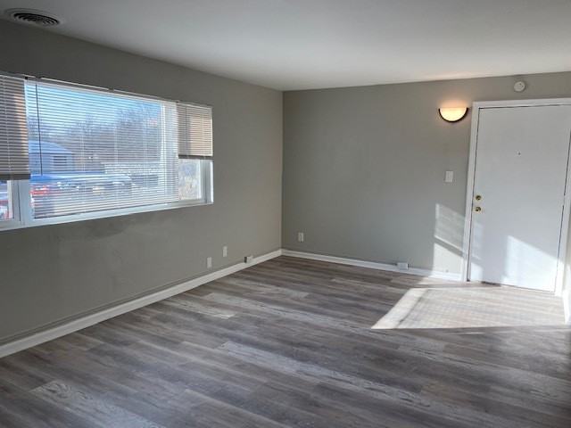 1103 Evans Avenue - Photo 5 of 15