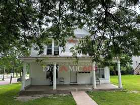 434 N Spring Ave - Photo 1 of 1