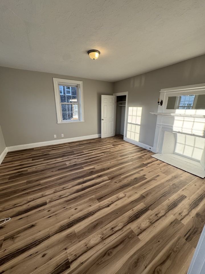 55 Main Street - Photo 2 of 7