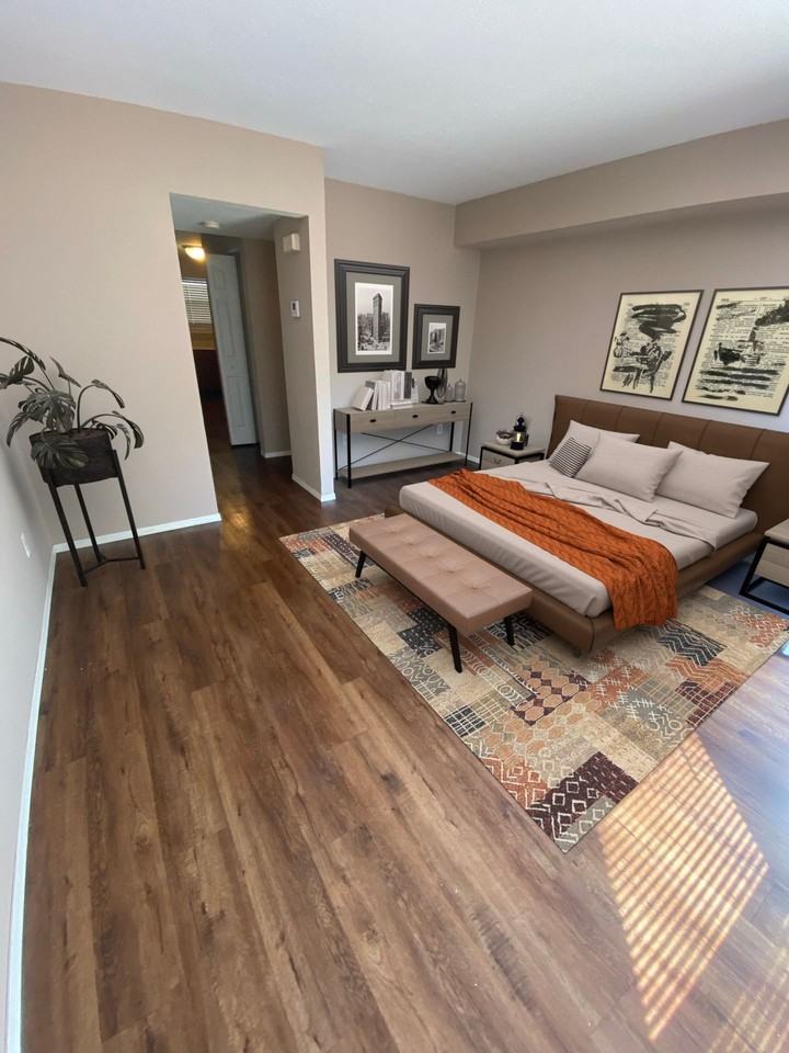 Silver Springs - Photo 3 of 4