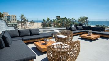 featured image of 1659 Ocean Front Walk