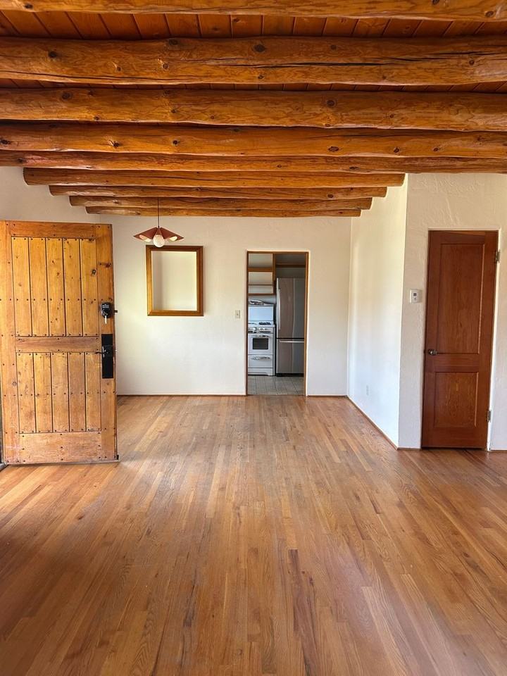 1361 Santa Rosa Dr - Photo 7 of 36