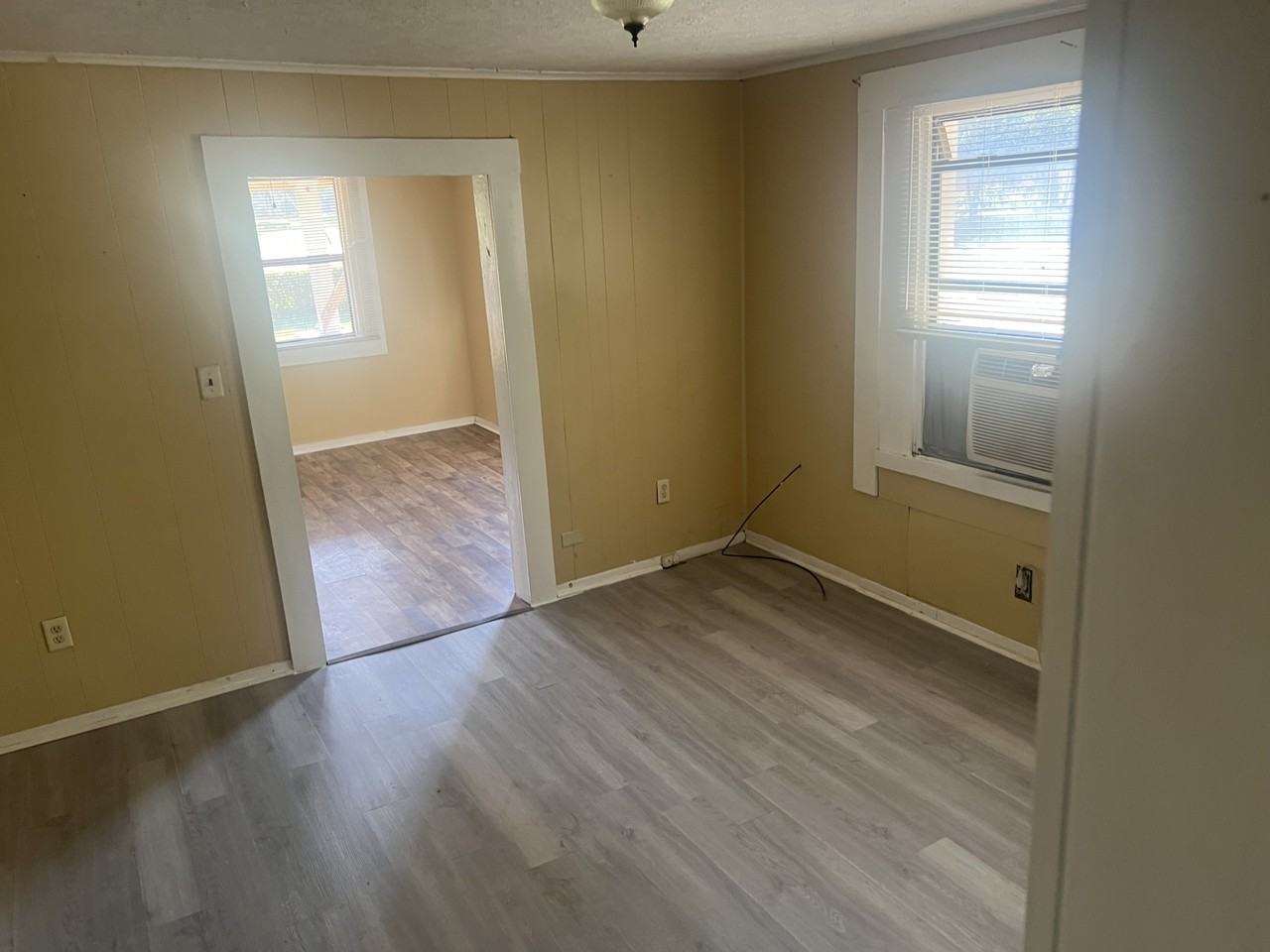 955 Holtville Rd - Photo 3 of 9