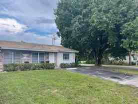 4001 Nw 78th Ter - Photo 1 of 1