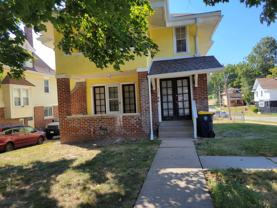 300 Cypress Ave - Photo 1 of 1