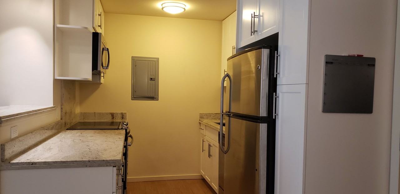 1810 Kaioo Dr #B310 - Photo 3 of 14