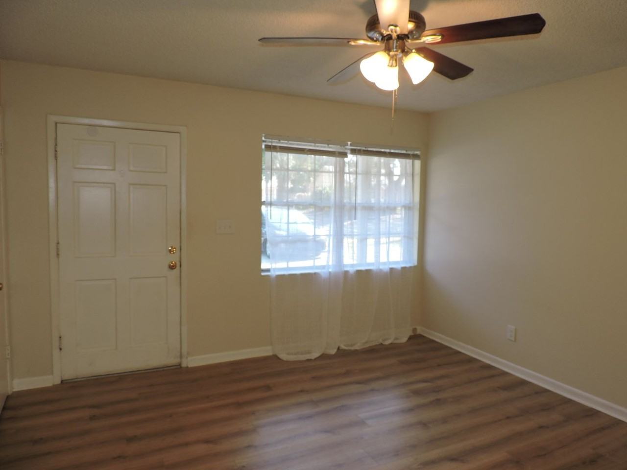 4454 Bixby Cir - Photo 2 of 26