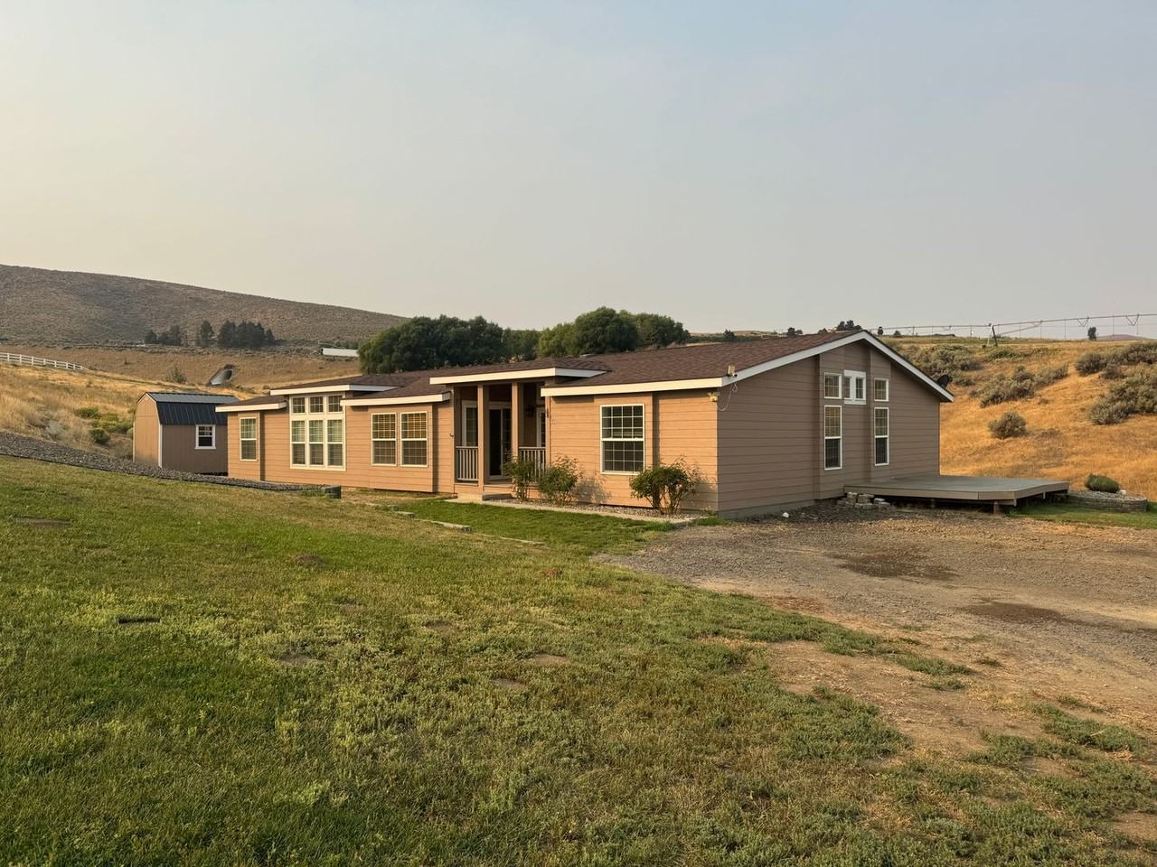 1591 Tozer Road - Photo 3 of 26