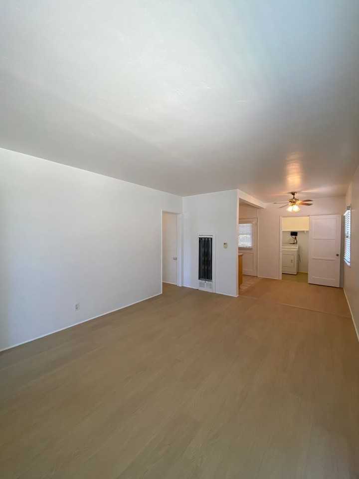 5077 Pacific Ave - Photo 3 of 13