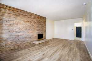 featured image of 60 Maitland Dr