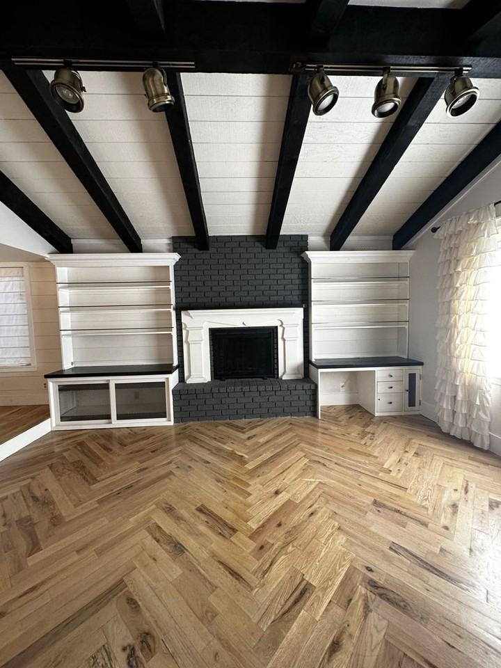 655 N Oracle - Photo 3 of 8