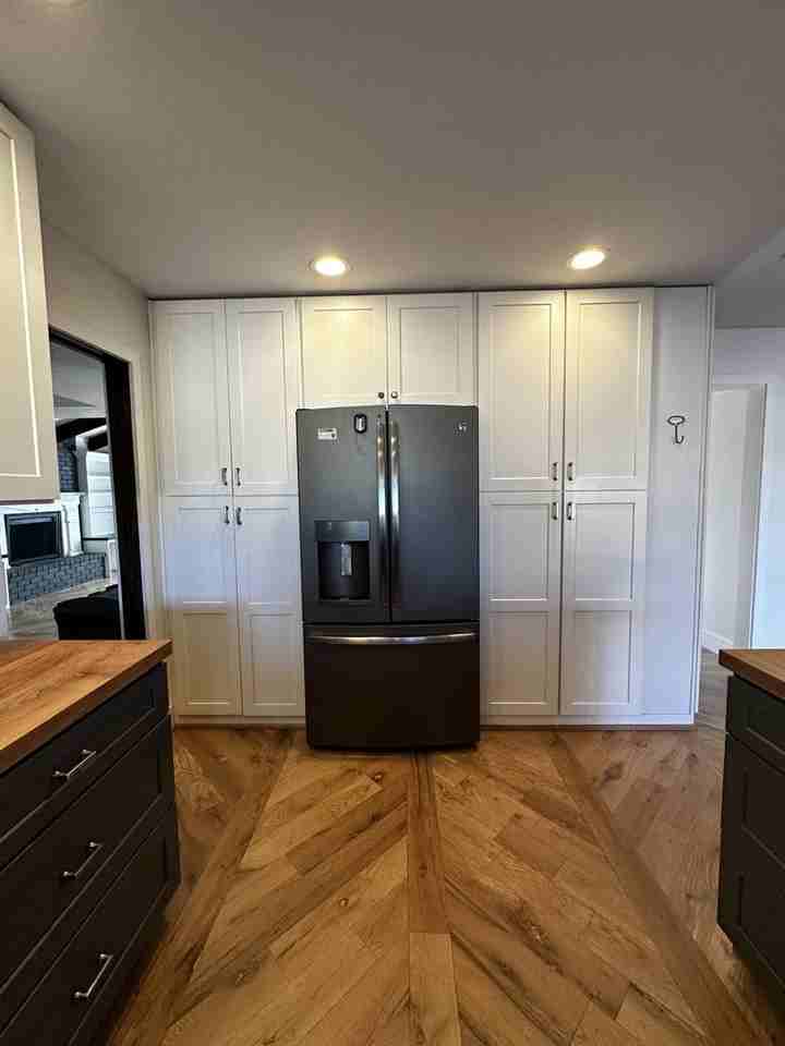 655 N Oracle - Photo 4 of 8