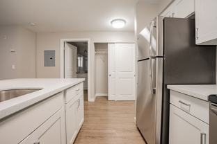 1800 Eastlake Apts (Scenic) - Photo 1 of 1