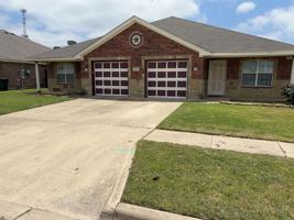 featured image of 1206 Cinch Drive