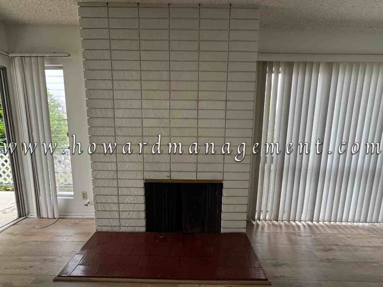 3623 Clarington Ave - Photo 3 of 30