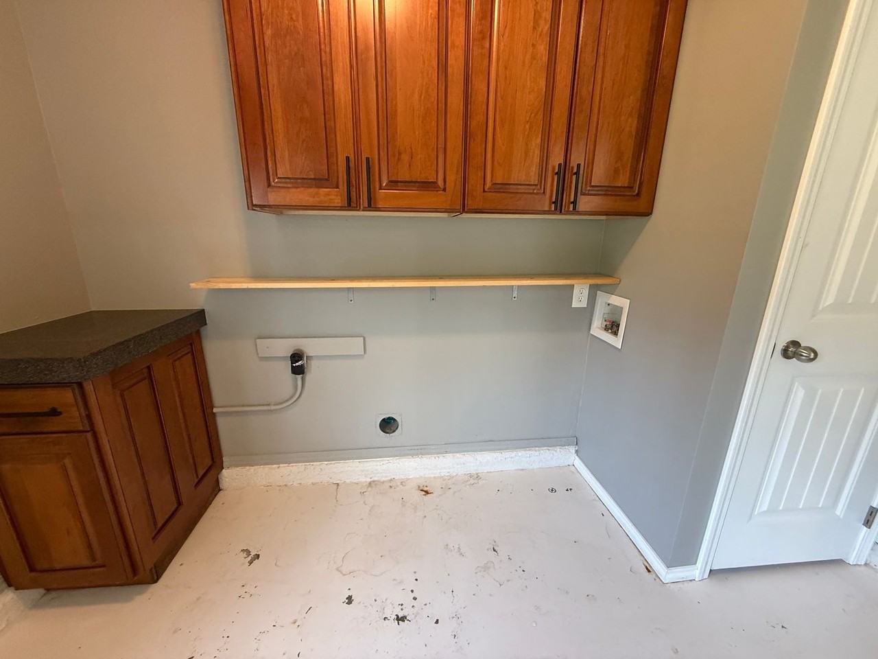 13595 E Crestview Rd - Photo 2 of 30